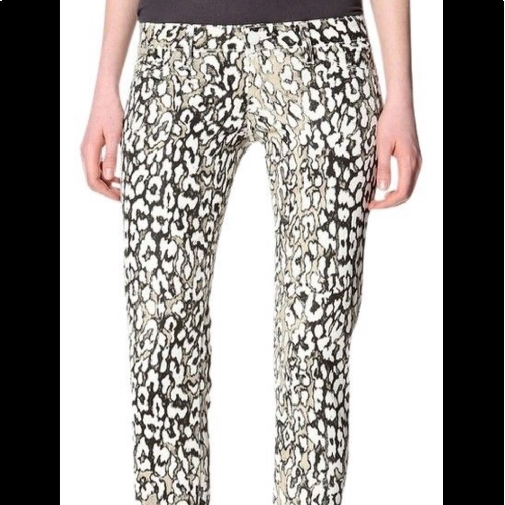 David Kahn brenda skinny ankle white cheetah 26”